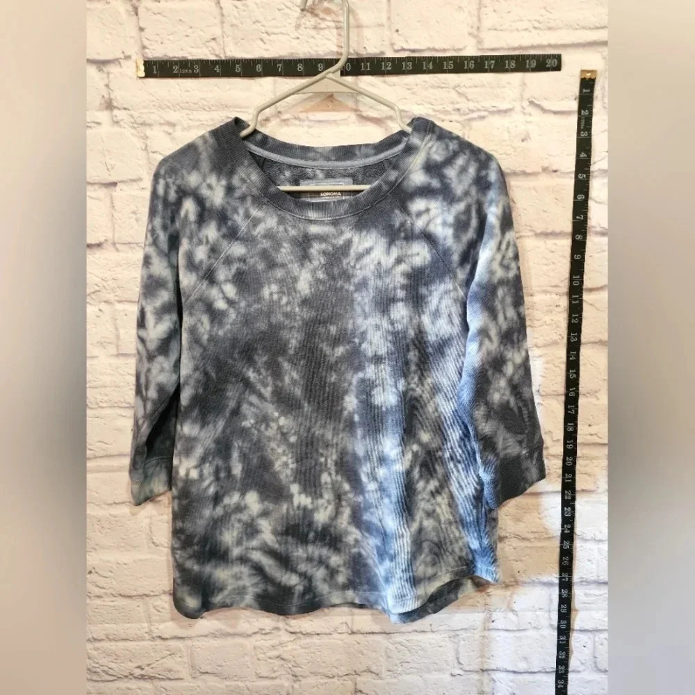 Sonoma blue tie dye pullover sweatshirt Size Small